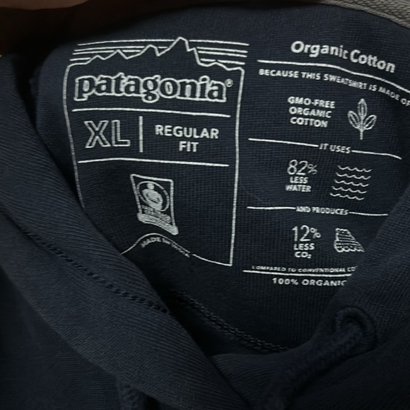 Patagonia lightweight hoodie - Picture 4 of 4